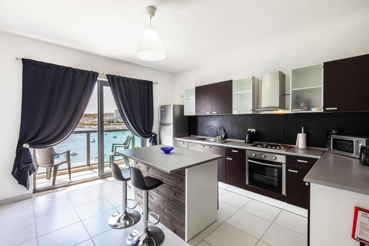 Z4 - Seafront Apartment خليج سانت بول المظهر الخارجي الصورة